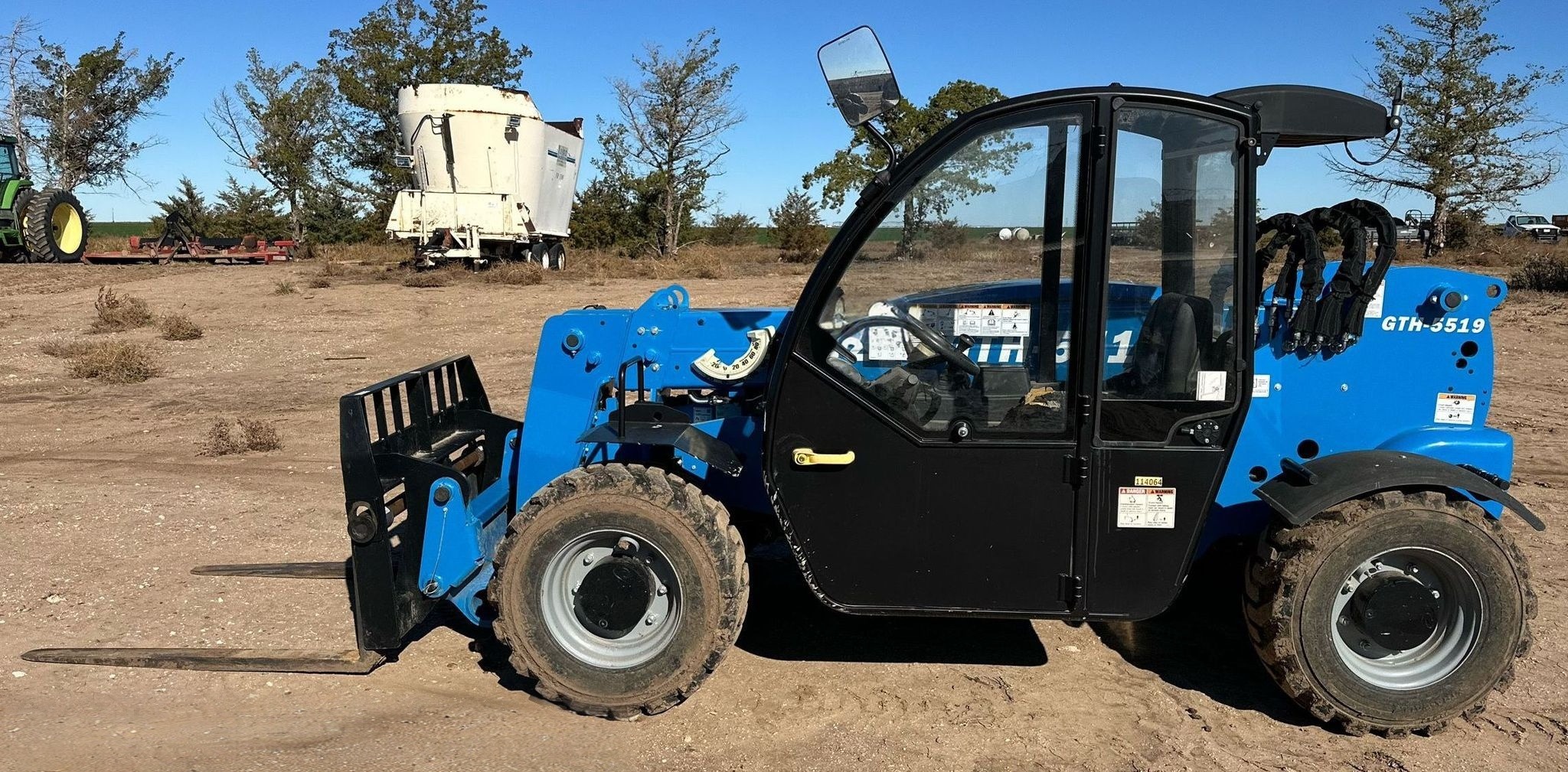 2020 Genie GTH-5519 Telehandler