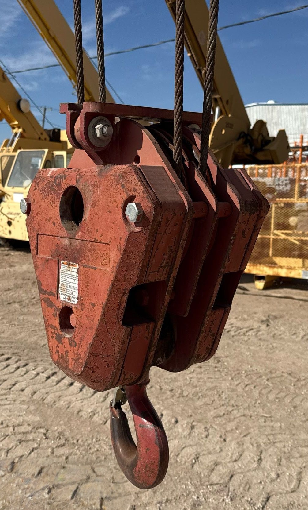2015 Broderson RT-300-2G Crane