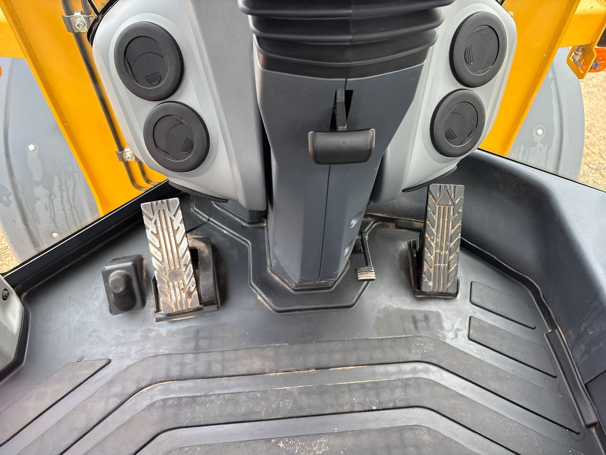 2021 John Deere 524P Wheel Loader