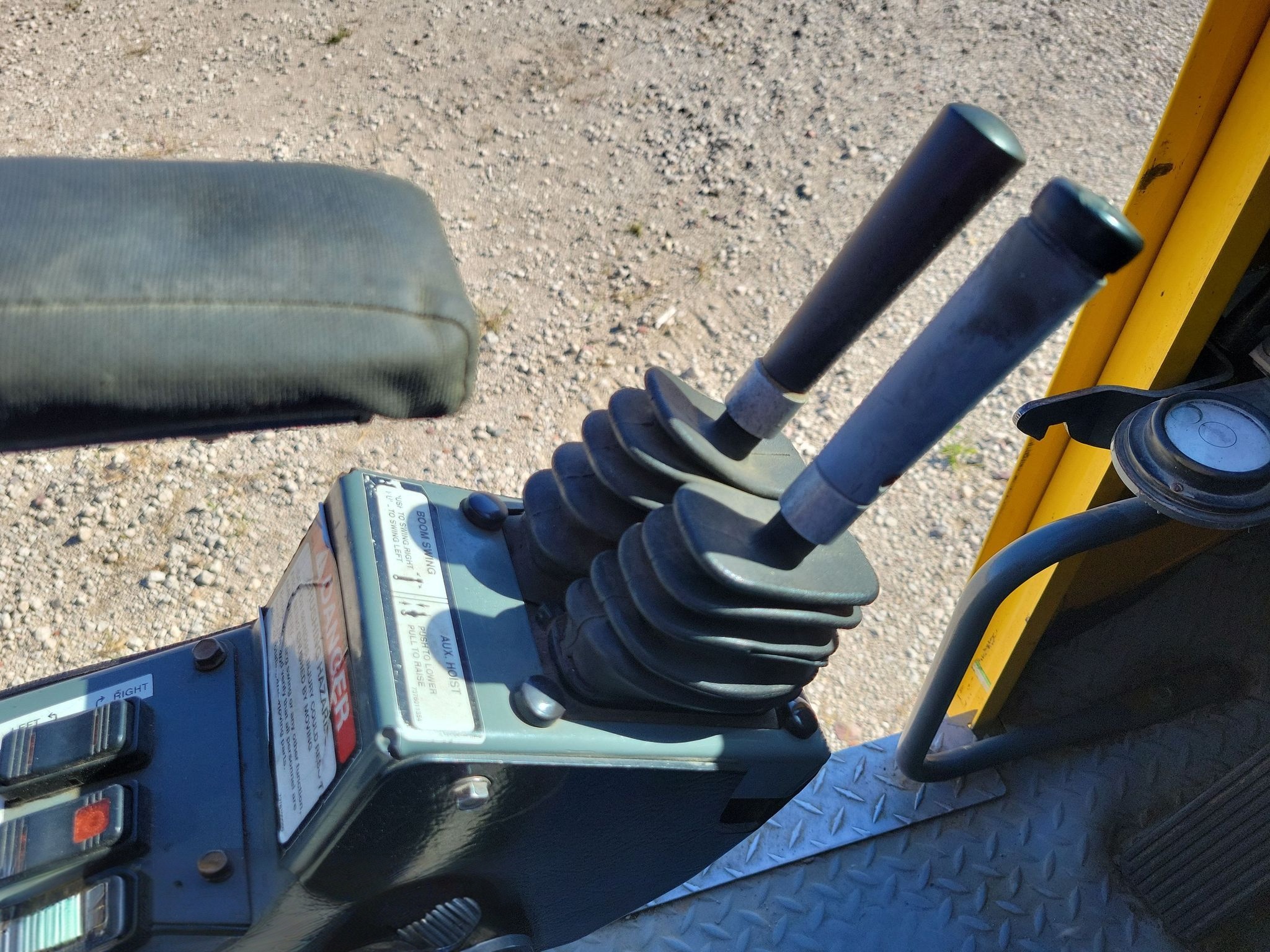 2006 Grove RT700E Crane